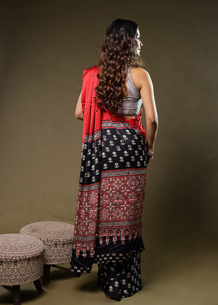 Red Modal Silk Saree Without Blouse Piece